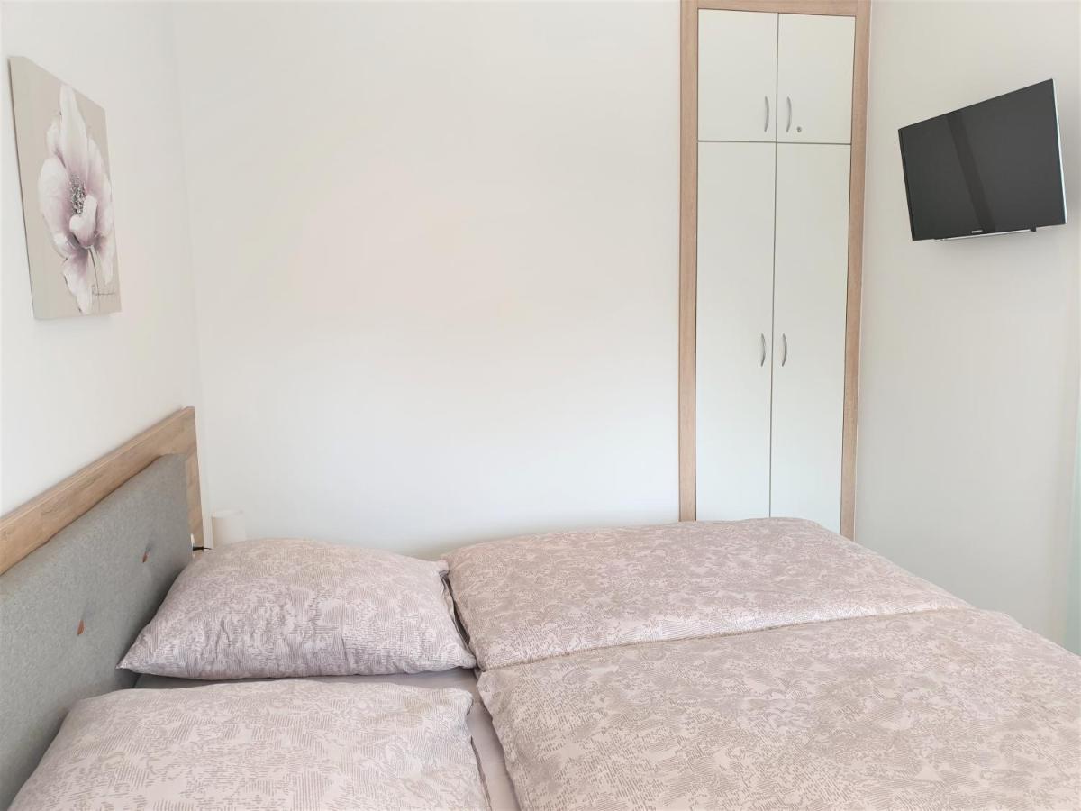 Apartment Jadestrand, Am Alten Deich 4-6, Whg 1 20 Dangast Exterior foto